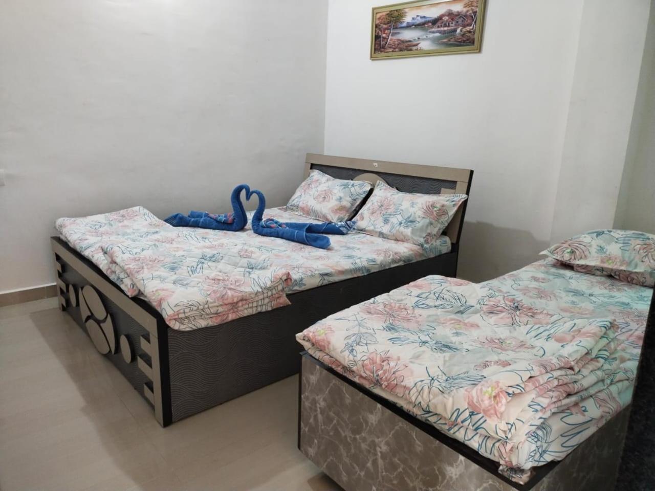 Jai Swaminarayan Delux Homestay Garudeshwar Esterno foto