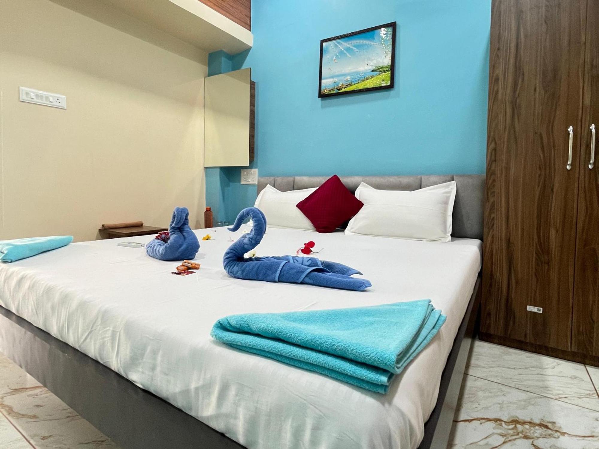 Jai Swaminarayan Delux Homestay Garudeshwar Esterno foto
